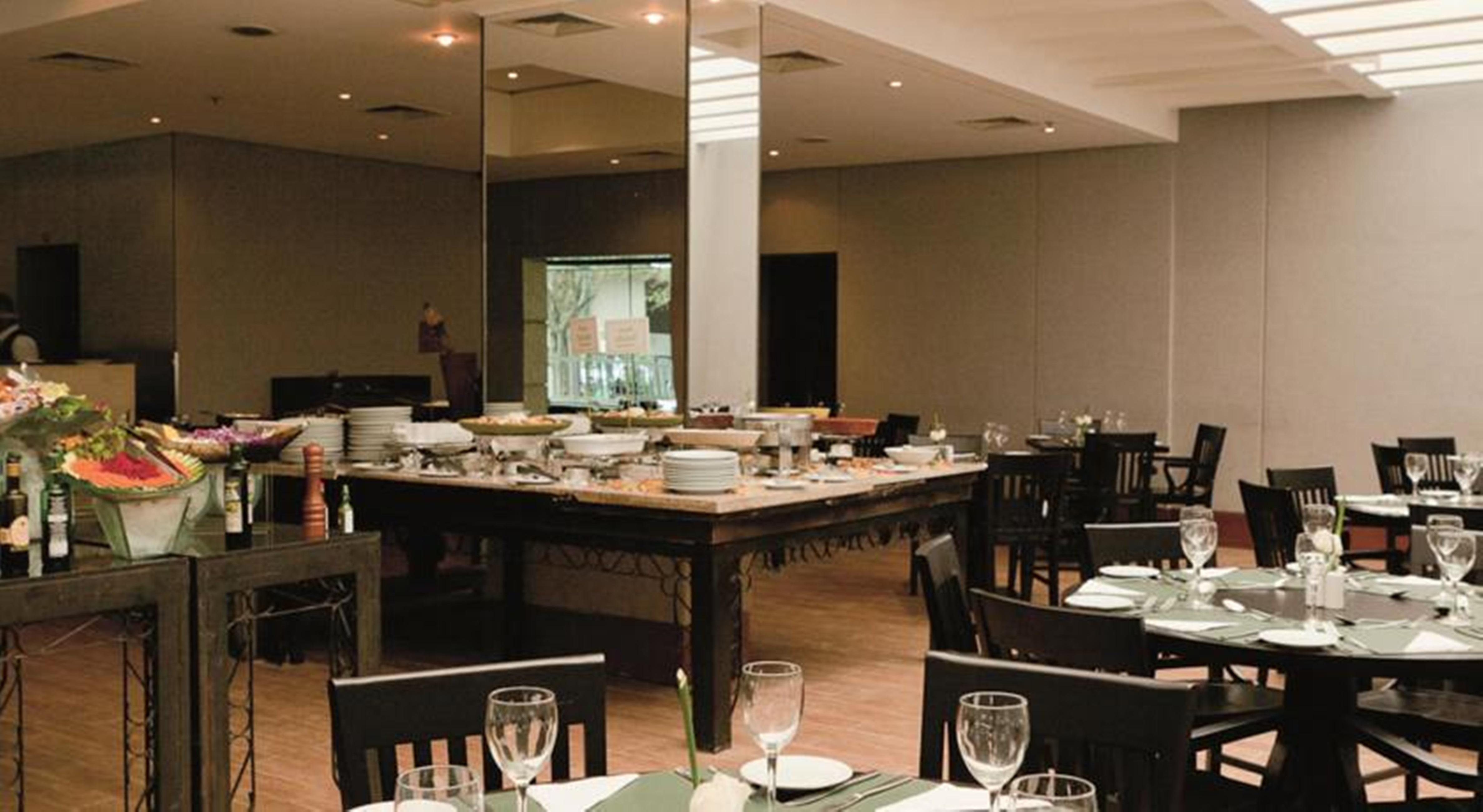 Estanplaza Berrini 4* 圣保罗